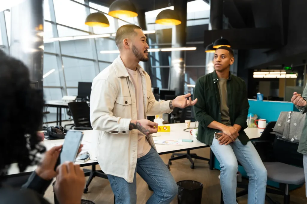 Startup Incubator vs venture studio - What's best for you | Foundersmax Startup Incubator vs venture studio - What's best for you