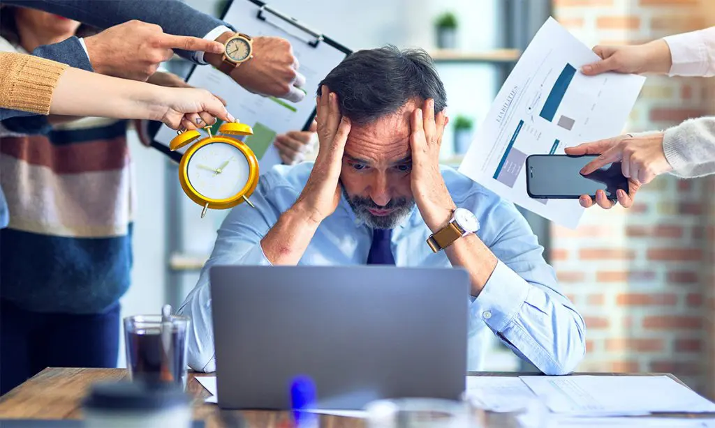 Common Mistakes Startups Make Without Mentorship | Foundersmax Common Mistakes Startups Make Without Mentorship